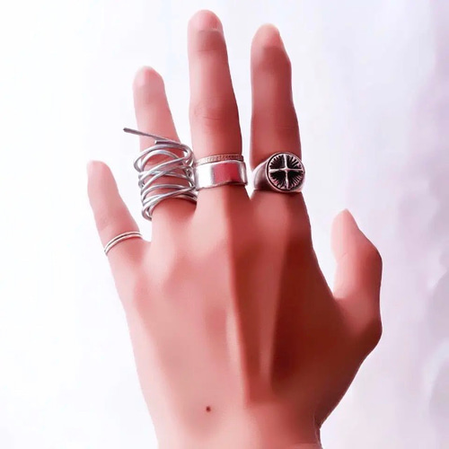 not one series . ハンドメイド リング シルバー メタル 変形