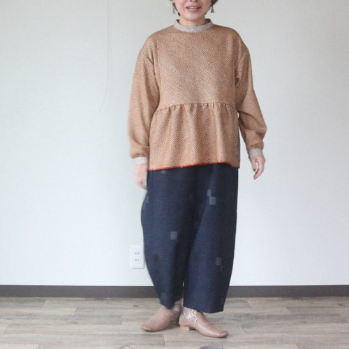 着物リメイク 赤銅色しぼり切替ペプラムブラウス ブラウス