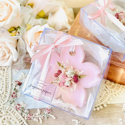 2309-108 ミニストラップサシェ 香り袋 かわいい小花柄⑮ オフ白 ローズ 2309-108 ミニストラップサシェ 香り袋 かわいい小花柄⑮ オフ白