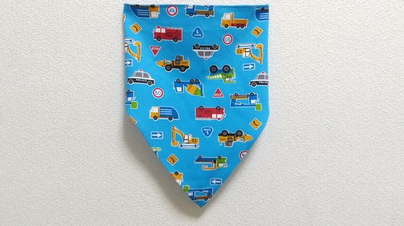 働く車F（ブルー）子供用三角巾　ゴム紐付 3枚目の画像