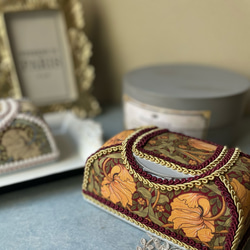 〜Sold〜※専用です※イギリスアンティークレース★ウエットティッシュケース★ Sold〜※専用です※イギリスアンティークレース☆ウエットティッシュ