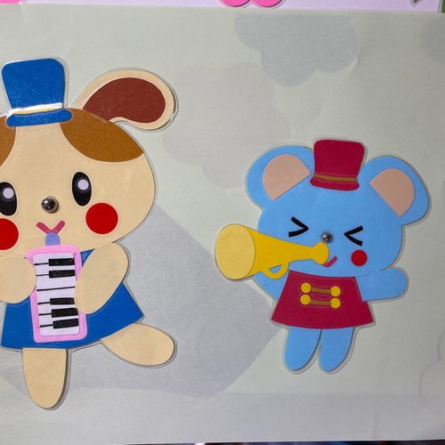 卒入園おめでとう♡音楽隊壁面飾り ラミネート加工 型紙 桃🍑 通販