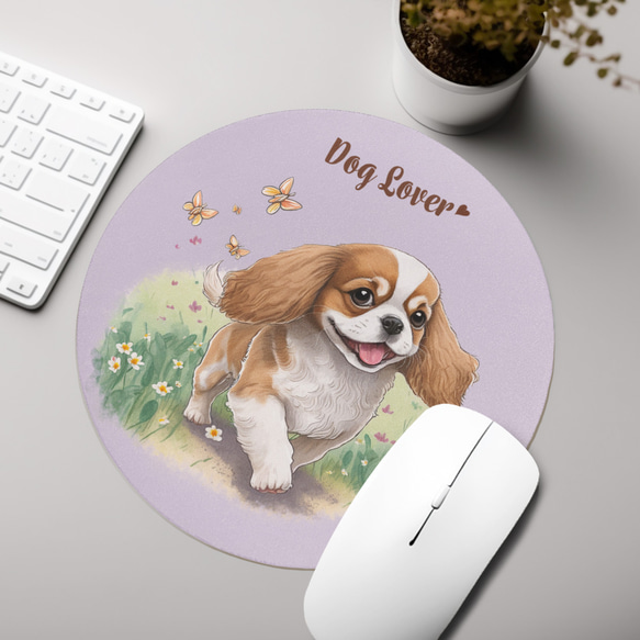 【 自然に囲まれた キャバリア 】 パステルカラー マウスパッド　犬　ペット　うちの子　犬グッズ　プレゼント 3枚目の画像