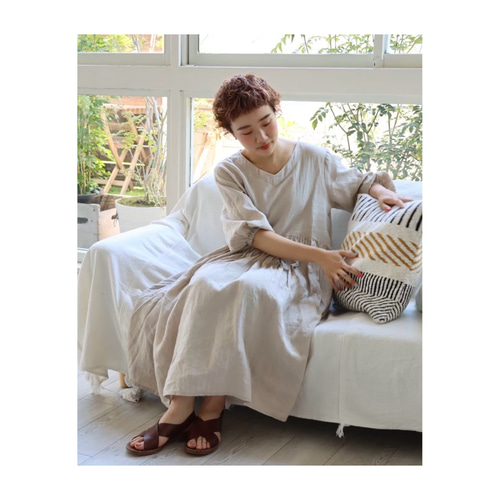 【ラピーヌ】美品✨定価7万 リネン100% ワンピース リーフ ウエストゴム ラピーヌ】美品✨定価7万 リネン100% ワンピース リーフ