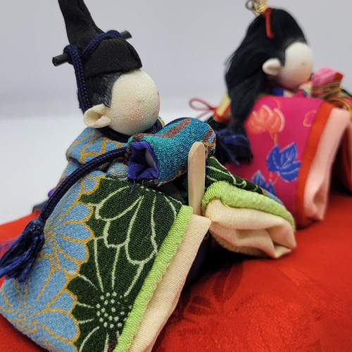 ちりめん雛人形 赤座布団付き② ひな人形・雛飾り じゅん吉 通販