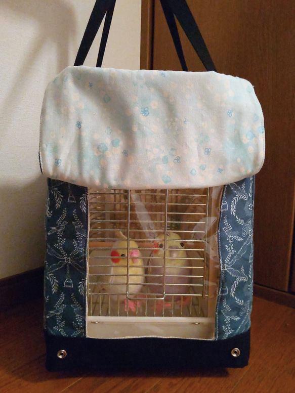 インコ様 専用ページ♡ハートフルキャリーが入る♤キャリーバッグ 通院バッグ　防風寒期向け ビニール窓付き　鳥モダン 3枚目の画像