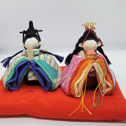 うさぎのお雛様(大) 2 座布団(赤)付き ちりめん ひな人形・雛飾り