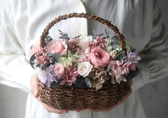 フラワーバスケット Antique Pinkrose プリザーブドフラワー QUEUE DE