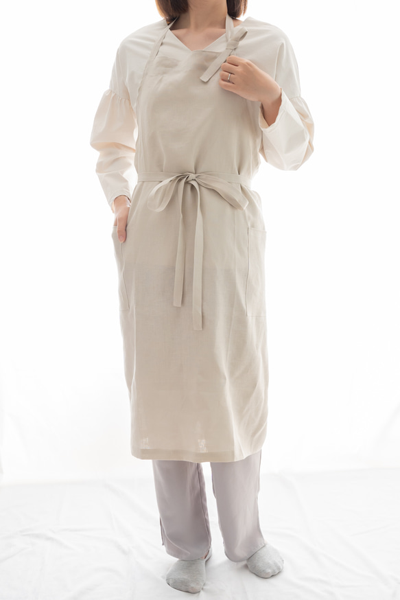 リネン100% シンプルロングフルエプロン　巻きスカートタイプ　ミルキーホワイト 4枚目の画像