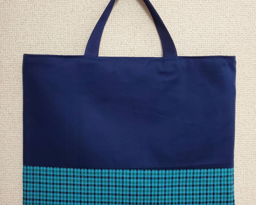 0498a71865f93aa0e1d18c8a2bc137