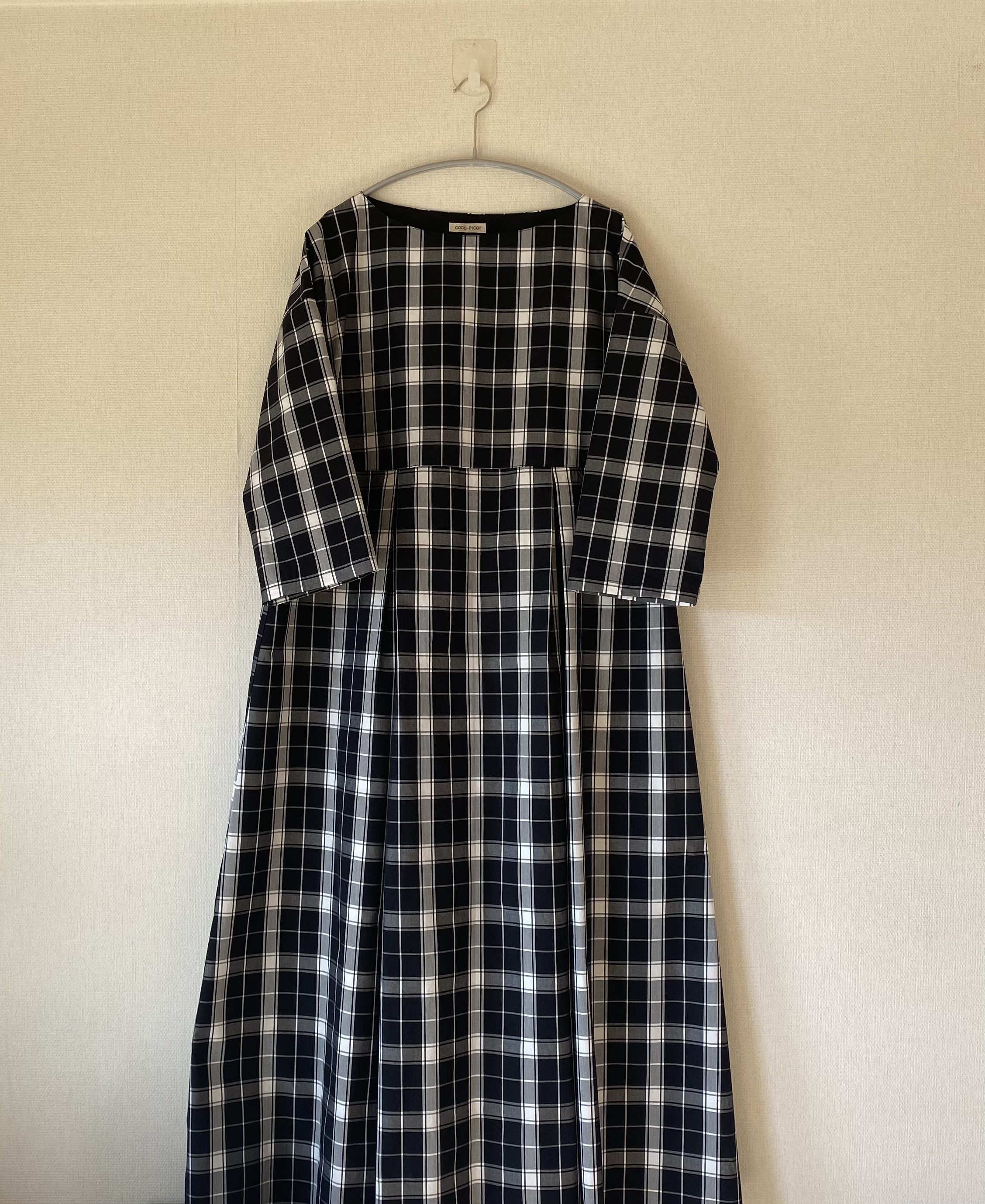 即納❣️綿100% 胸元切替ワンピース