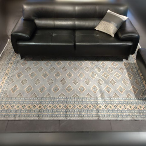 展示品　パキスタン　ラグ　カーペット　絨毯　手織り WBC決勝ラウンド進出記念】手織り絨毯 軽くて畳める手織りラグ