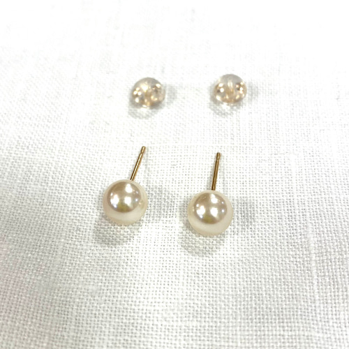 高級品貝パール K18 WキャッチK18／8.2mm玉ピアス 高級品貝パール K18 WキャッチK18／8.2mm玉ピアス