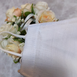 不織布マスクカバー　淡いパープル&ホワイトお花　刺繍　チュールレース 5枚目の画像