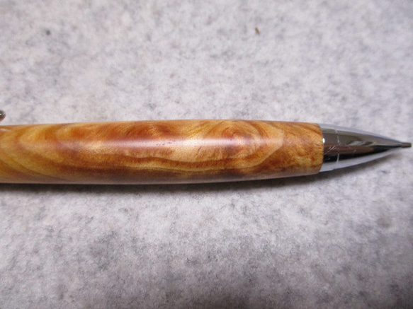 肥松(赤松)ジン　金襴杢　出雲産　樹齢250年　木軸シャープペンシル(0.5ミリ用)  希少材　 10枚目の画像