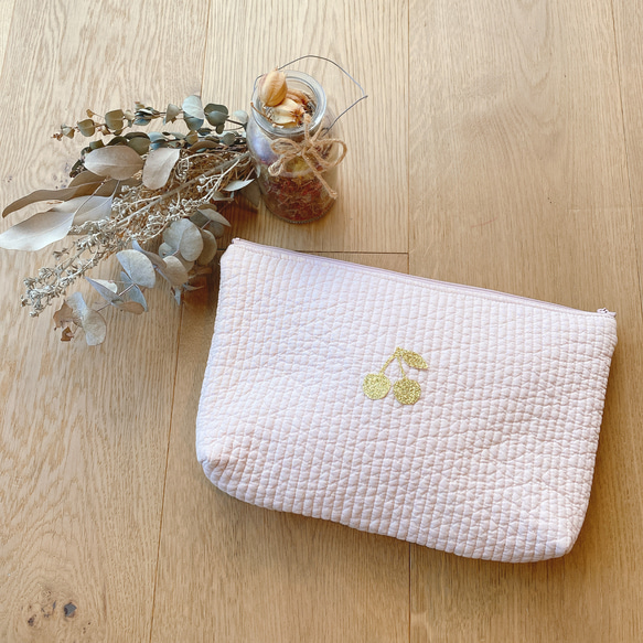 soldヌビキルトマルチケース