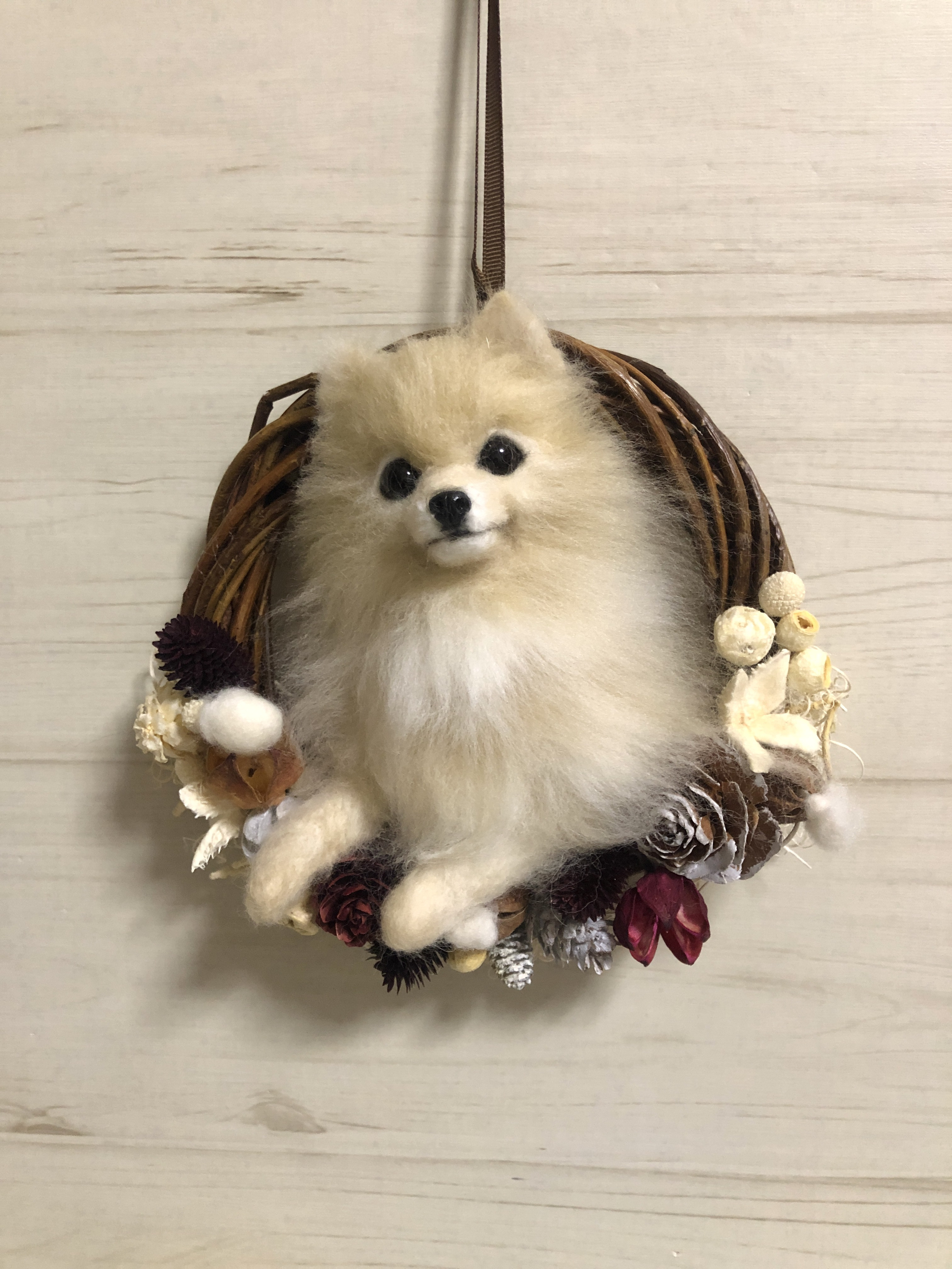 お歳暮 人気 羊毛フェルト ポメラニアンのナチュラルリース 羊毛フェルト 羊毛フェルト