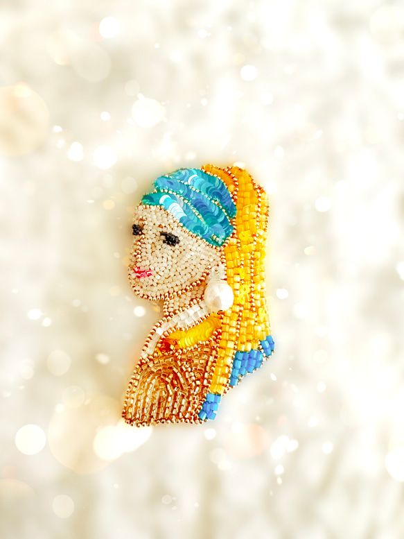 現在受注製作★真珠の耳飾りの少女　オートクチュール刺繍ブローチ 1枚目の画像