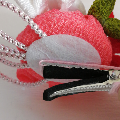 つまみ細工 ベビーヘアクリップ ひな祭り 初節句 お正月 七五三 髪飾り