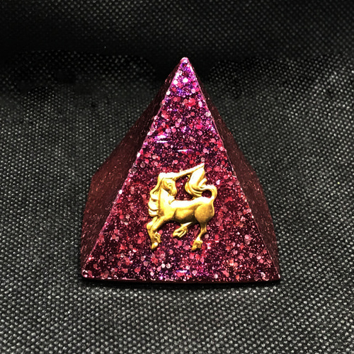 ブラック☆花☆✨ユニコーンinユニコーンオルゴナイト 高く 