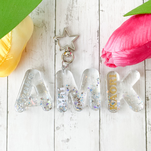 オーダー⭐️イニシャルキーホルダー⭐️セット可