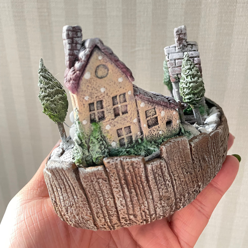冬の雪降るミニチュアハウス 立体・オブジェ 星屑claystore 通販