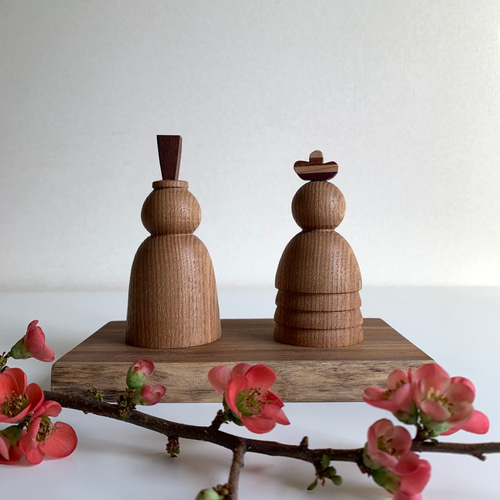 雛人形 木のシンプルお雛様 ひな祭り 耳付き台座付き 無垢材 B その他