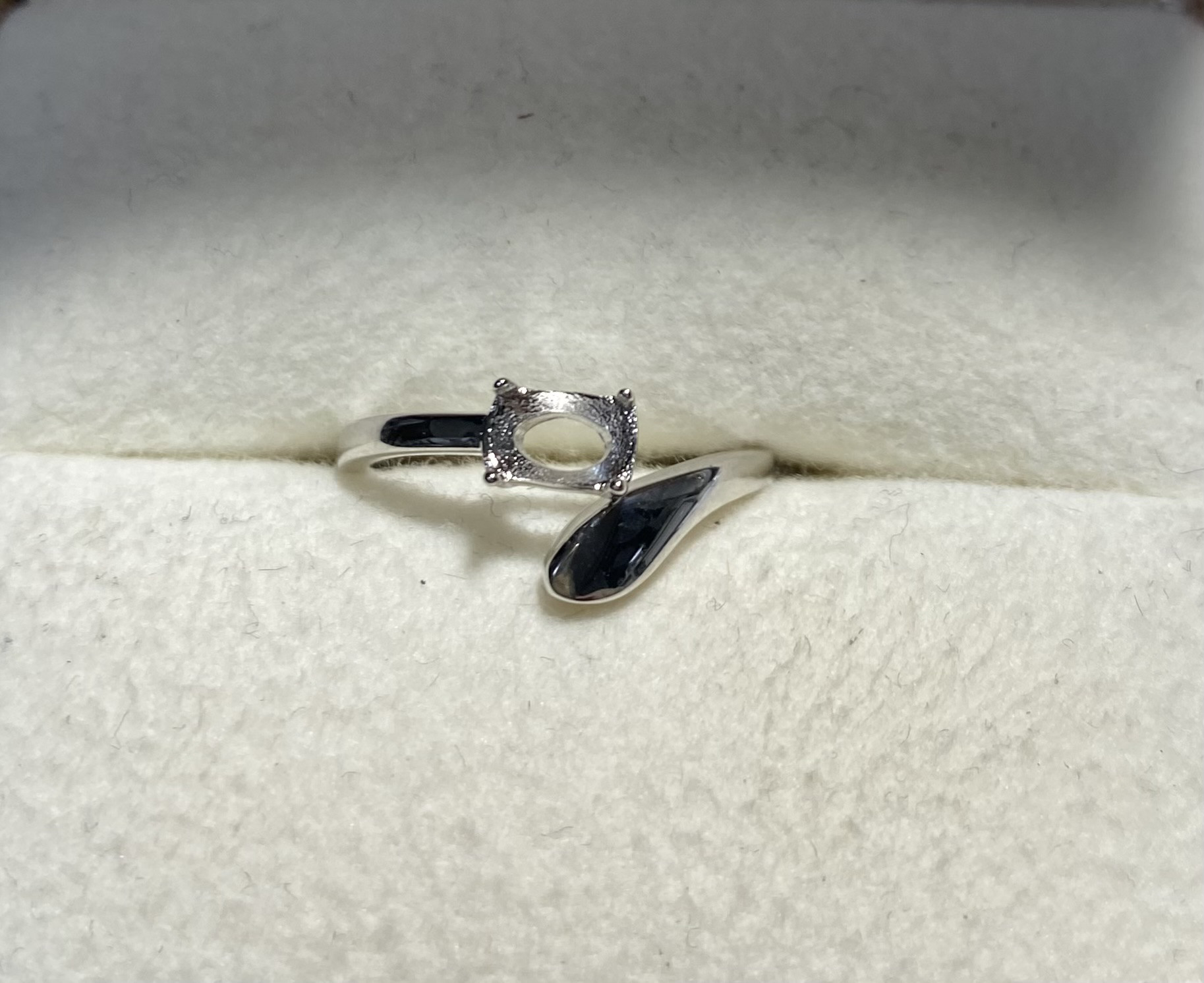 リング空枠　ループ　オーバル643　シルバー　フリーサイズ