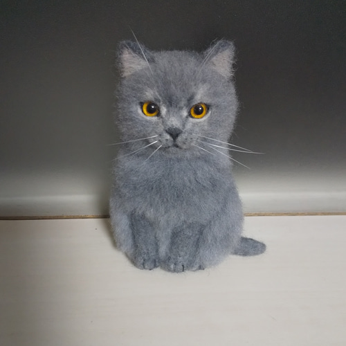 羊毛フェルト ミニねこブローチ ブリティッシュショートヘア