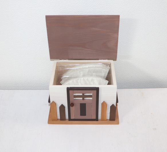 かわいいお家の小物入れ　木製　マスクケース（小）（ココア） 4枚目の画像