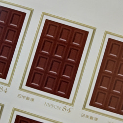 ※★包装（大）付き★チョコっと切手「板チョコ」84円切手4枚 2枚目の画像