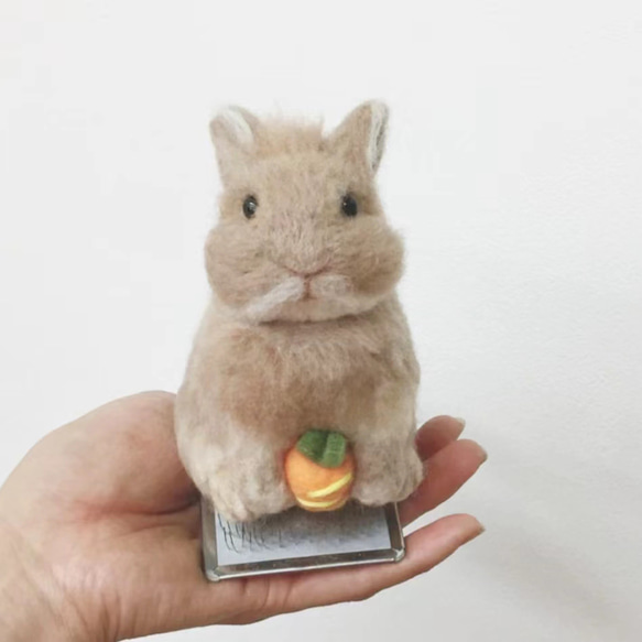 愛おしいうさぎちゃん ぬいぐるみ ハンドメイド 海外作家様 兎