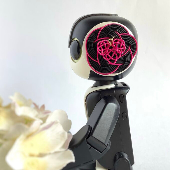 ロボホン　耳飾り　水引製【ブラック＆ベリー　ハート】ピンク　黒　バレンタイン 1枚目の画像