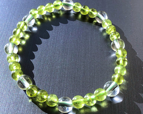 ✨SALE✨極上透明感✨ペリドット & カット水晶 ｜太陽の石・ポジティブ 夫婦愛 浮気防止 ポジティブ 太陽の石 明るいエネルギー ペリドット