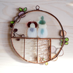 ステンドグラスのナチュラルな丸い雛飾り 7枚目の画像