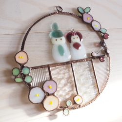 ステンドグラスのナチュラルな丸い雛飾り 4枚目の画像