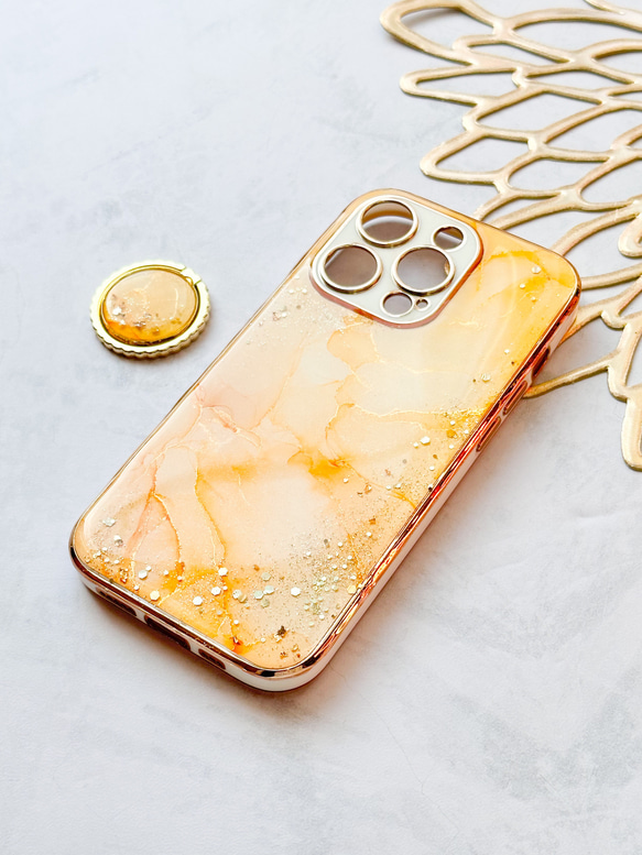 春が待ち遠しいあなたへ✨ ミモザカラー 大理石風iPhoneケース&スマホリングセット アルコールインクアート 1枚目の画像