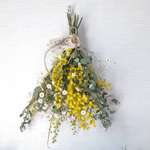 たっぷり春待ちミモザとユーカリのナチュラルドライフラワースワッグ