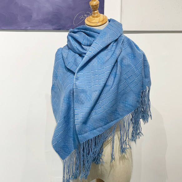 ♡ブータン女性の手織り♡上質な手織りの大判マフラーとショール 2枚目の画像