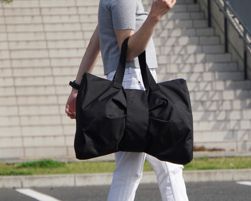 ナイロン ブラック ボストンバッグ ナイロンのリボンボストンバッグ【ブラック】 ボストンバッグ