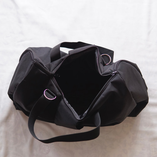 ナイロンのリボンボストンバッグ【ブラック】 ボストンバッグ Team