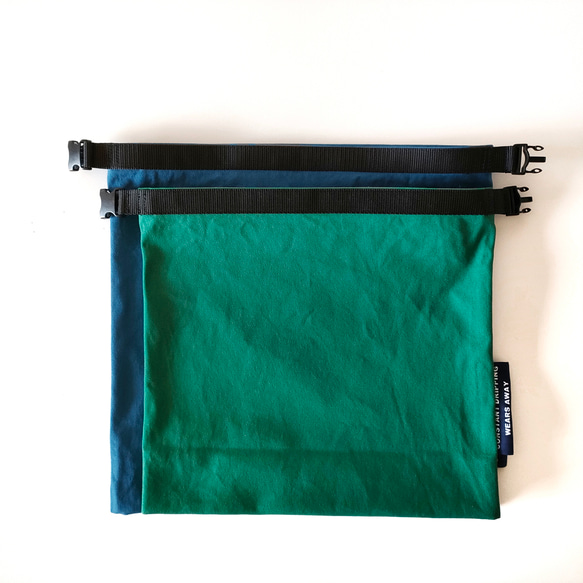 お弁当袋*ランチバッグ　11号帆布くすんだ青＆くすんだ緑×ボーダー　2サイズ　バックルタイプ 5枚目の画像