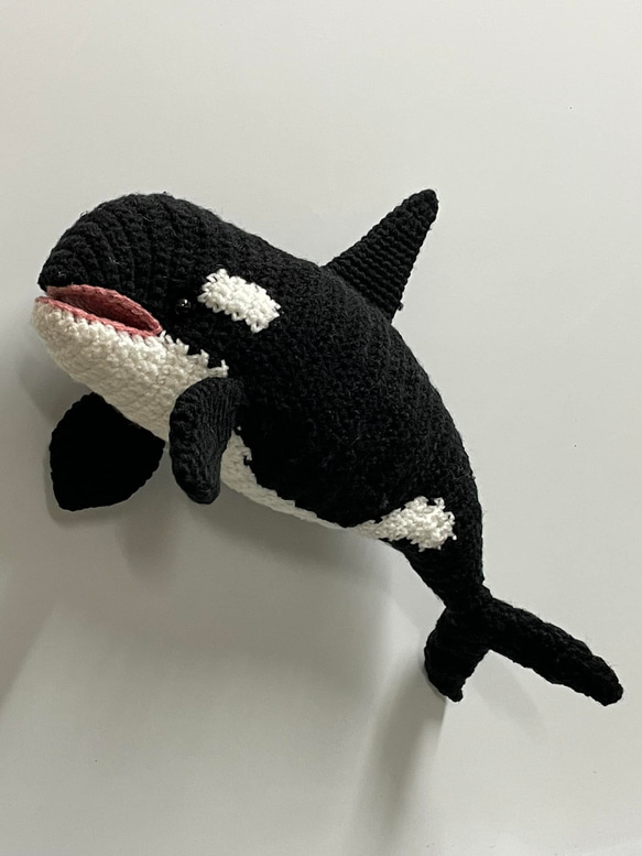 DL編み図】かぎ針編み海洋生物シャチかわいい編みぐるみ 編み図