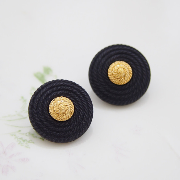 2個セット】ヴィンテージ ブラック＆ゴールド ボタン 20mm / BT0632B  