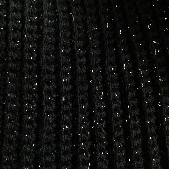 シンプルシルエットのキラキラニット帽　ブラック 5枚目の画像