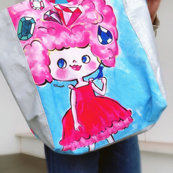 ブルーのgirlちゃんビッグトートバッグ・革とオリジナルプリント生地で