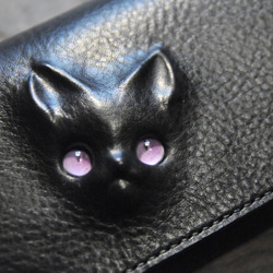 黒猫の長財布（表革：VACCHETTA800、仮セット猫目：パープルeyes）約246ｇ 猫目選べます♪ 2枚目の画像