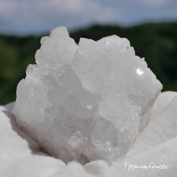天然石 約138g約69×高45mmモロッコ産水晶原石クラスターヘッド水晶ポイント結晶群生[mro-230130-01] 1枚目の画像