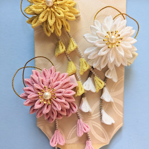 つまみ細工 髪飾り ヘアクリップ 滑り止め 初節句 ひな祭り つまみ細工 髪飾り タッセル①＊ひな祭り.七五三.初節句.和装/着物