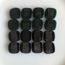 アンティーク ボタン 8個　ビンテージ 昭和 レトロ 個性的 ハンドメイド素材 日本製 ポップ アクセ グリーン　黒 3枚目の画像